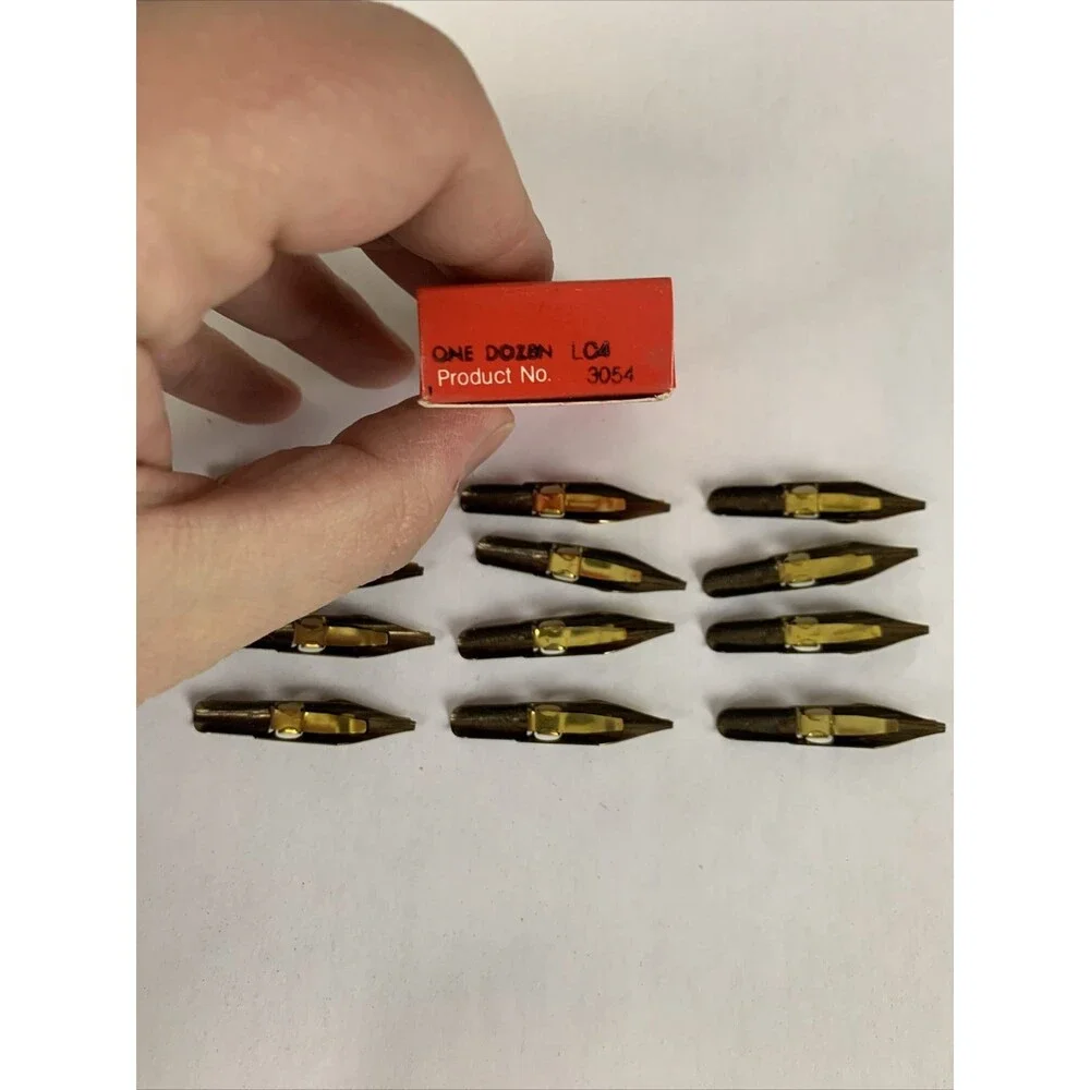 Vintage HUNT SPEEDBALL PENS LC-4 Straight Calligraphy Pen Nibs (12) Left Handed